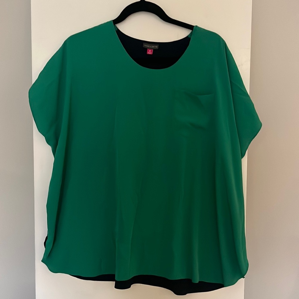 Vince Camuto- Blouse size (green in front and navy in back) in Medium